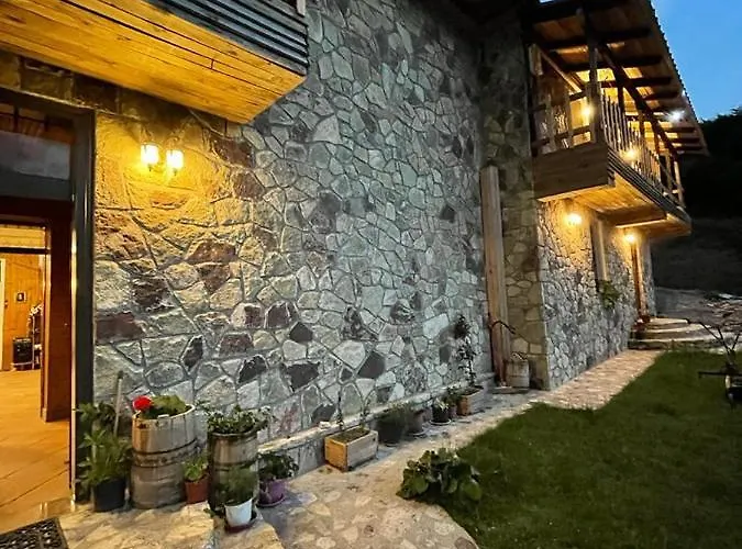 Hotel Kelmendi